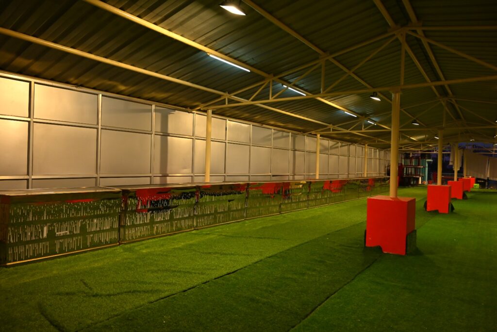 BANQUET HALL AND PARTY LAWAN HOTEL GOLJYU (11)